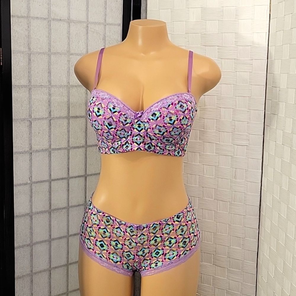 BRAND NEW BLACK FUCHSIA BY SECRET LACE LLC MULTI-COLOR PANTY &BRAD LACE SET